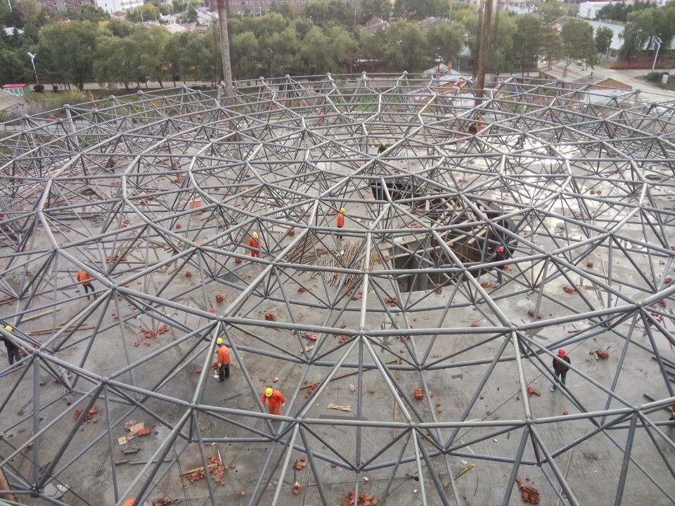 南京全民健身中心网架